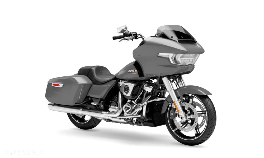 Harley-Davidson Touring Road Glide - 2
