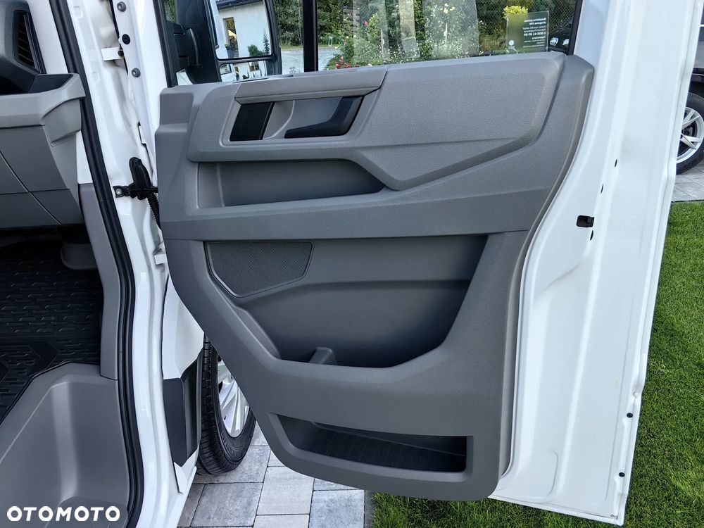 Volkswagen Crafter - 21