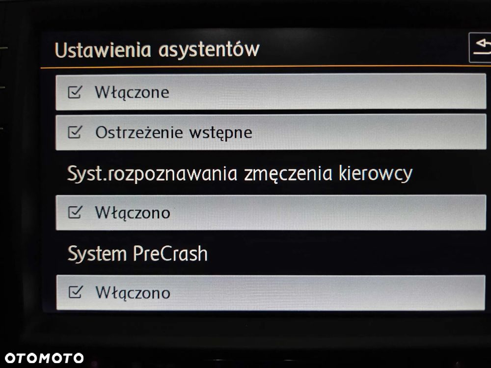 Volkswagen Passat 2.0 TDI Bi-Turbo BMT 4Mot Highline DSG - 24