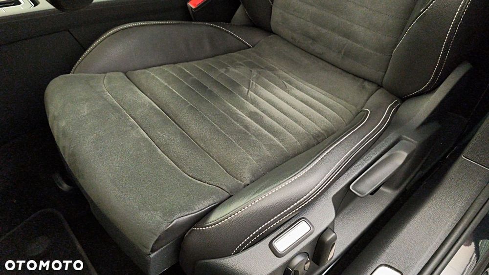 Volkswagen Passat - 18