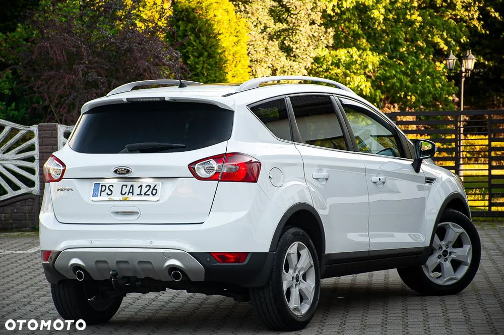 Ford Kuga 2.0 TDCi 4x4 Titanium - 17