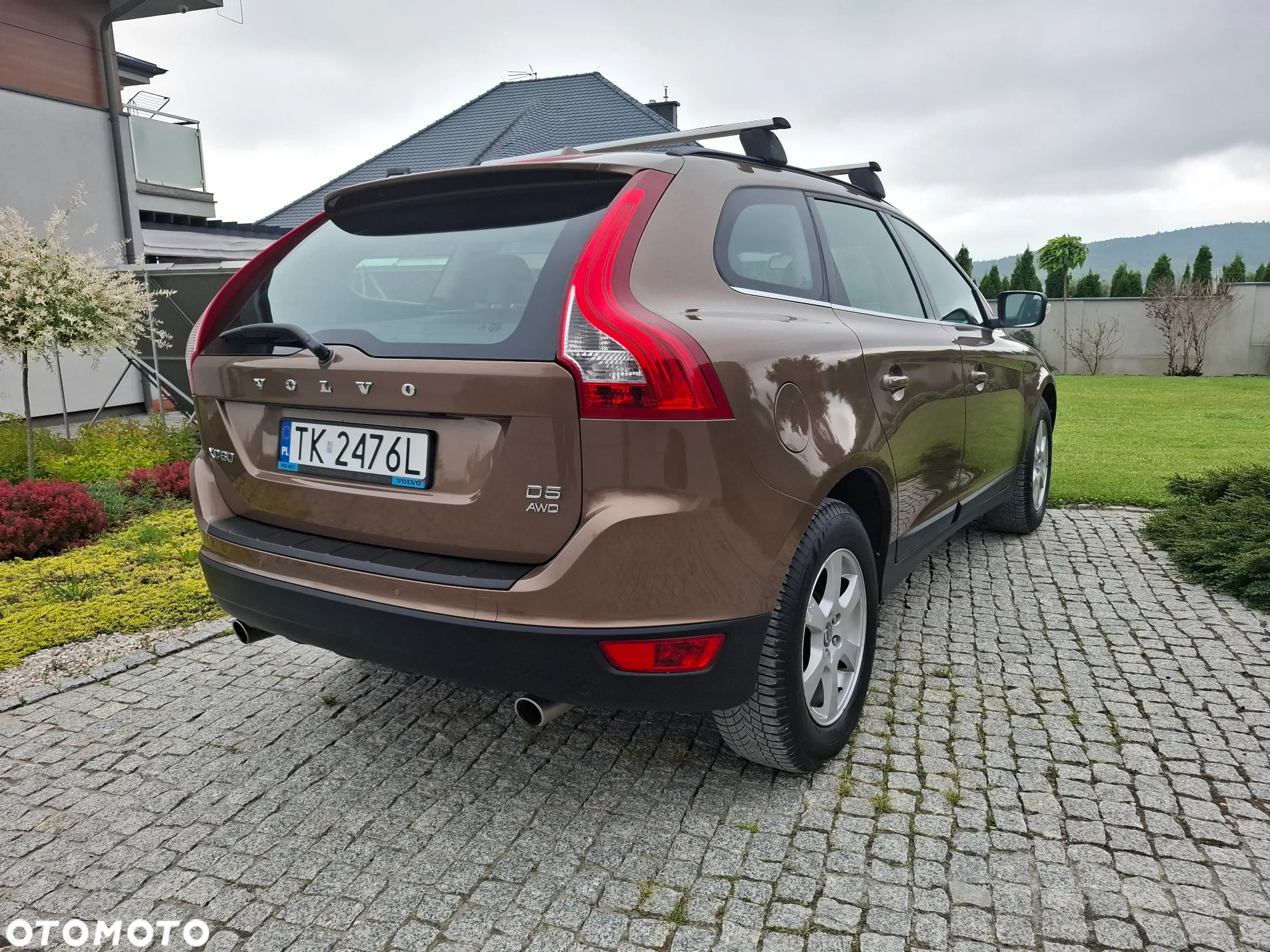 Volvo XC 60 D5 AWD Momentum - 9