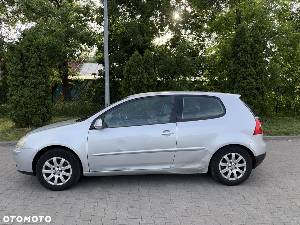 Volkswagen Golf - 3