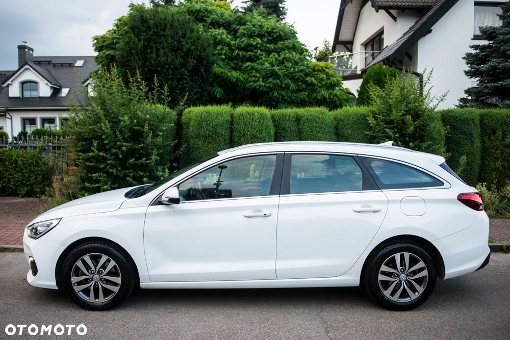 Hyundai i30 1.6 CRDI DCT Style - 11
