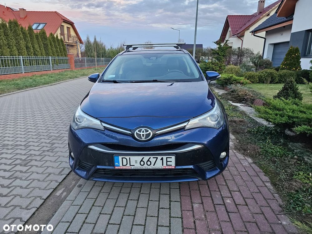 Toyota Avensis 2.0 D-4D Active Business - 4