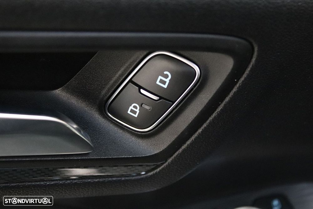 Ford Kuga 1.5 TDCi EcoBlue ST-Line - 23