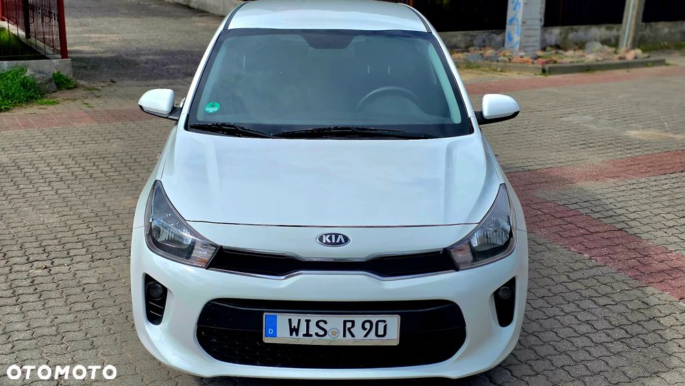 Kia Rio 1.2 Dream Team Edition - 14
