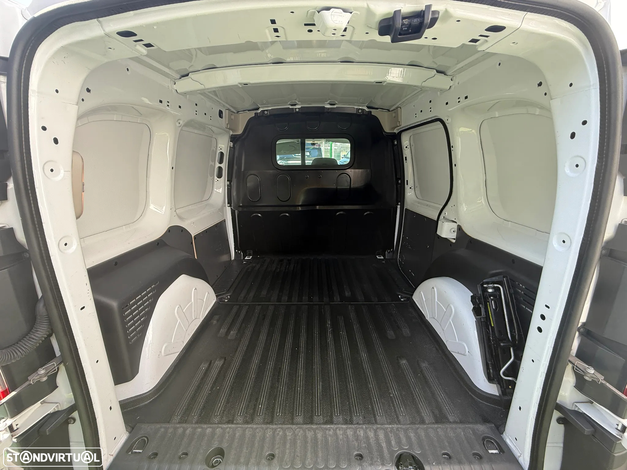 Renault KANGOO 3L - 7