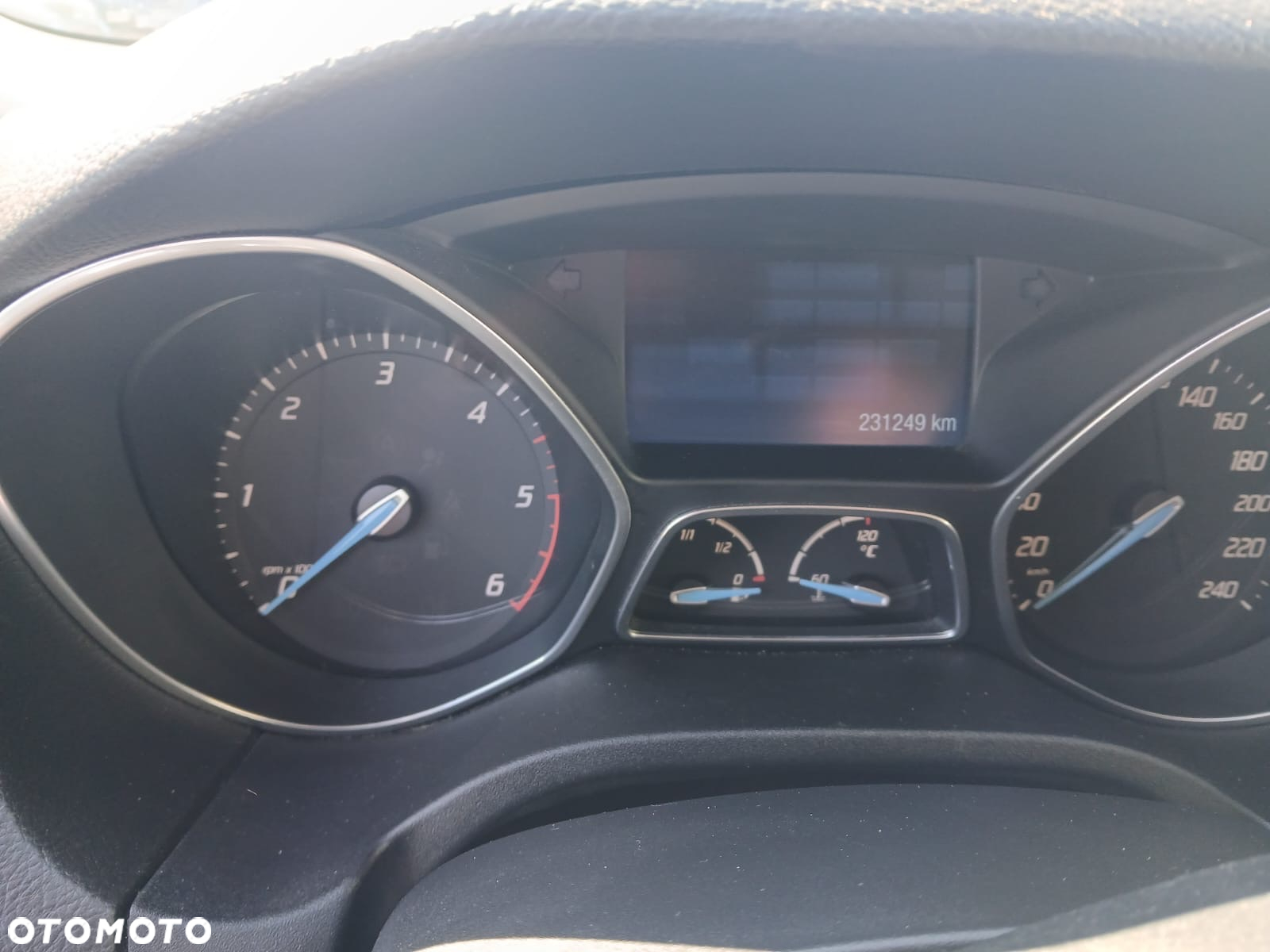 Ford Focus Turnier 1.6 TDCi DPF Start-Stopp-System Champions Edition - 15