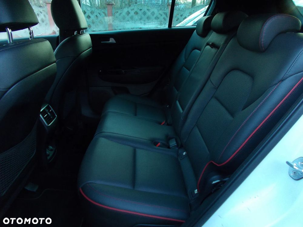 Kia Sportage 1.7 CRDI Business Line 2WD DCT - 16