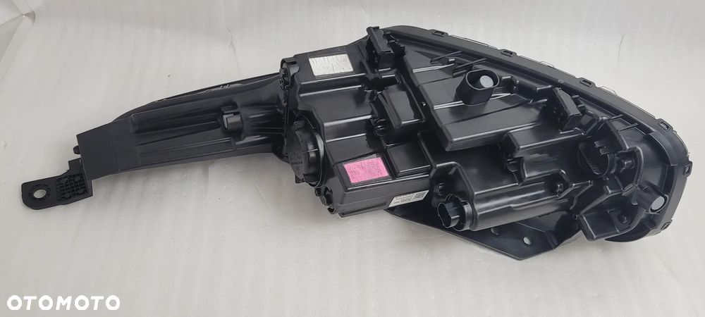 LAMPA PRAWA PRZÓD KIA XCEED LIFT 2022- FULL LED 92102-J7850 - 9