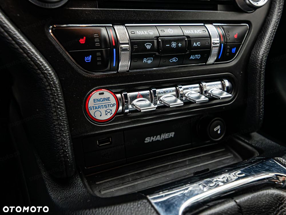 Ford Mustang 5.0 V8 GT - 23
