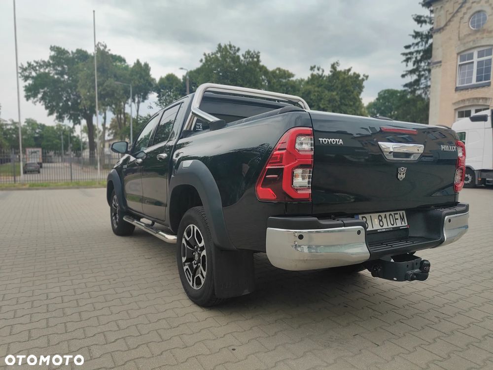 Toyota Hilux 2.8 D-4D Double Cab SR5 4x4 - 8