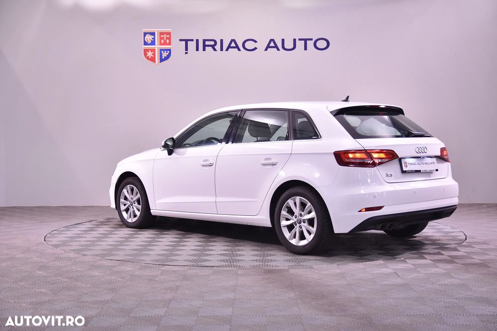 Audi A3 Sportback 1.5 35 TFSI MHEV S tronic Advanced - 4