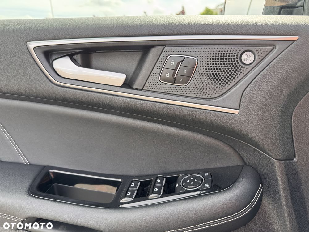 Ford Edge - 14
