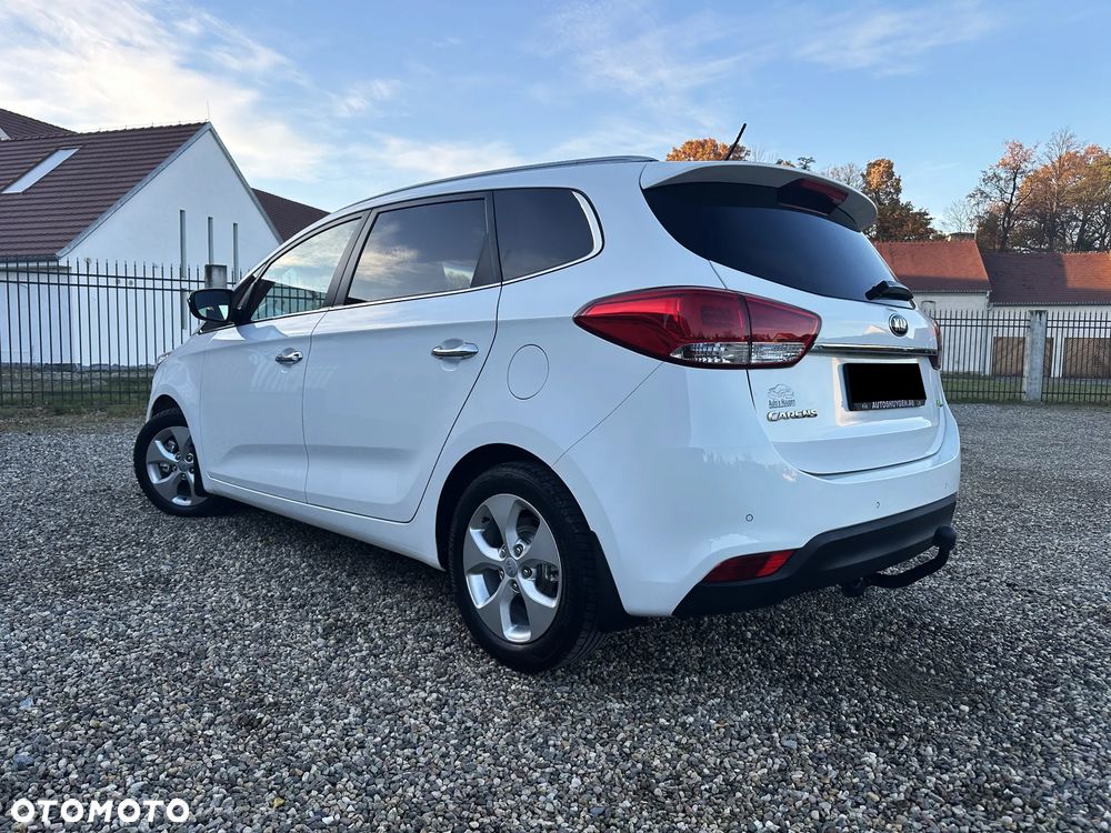 Kia Carens 1.7 CRDi Spirit - 4