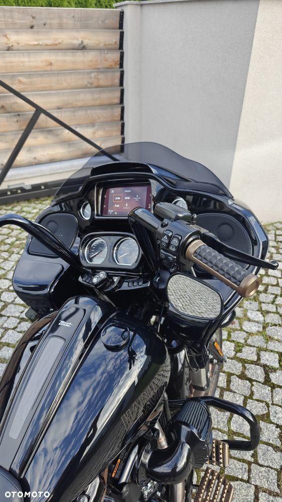 Harley-Davidson Touring Road Glide - 6
