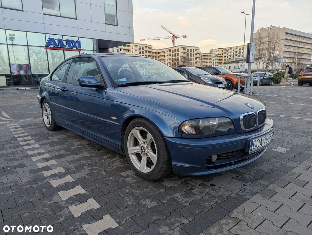 BMW Seria 3 323Ci - 2