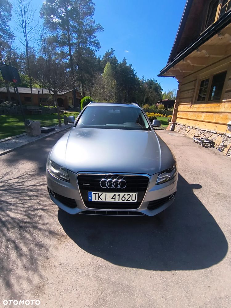 Audi A4 Avant - 4