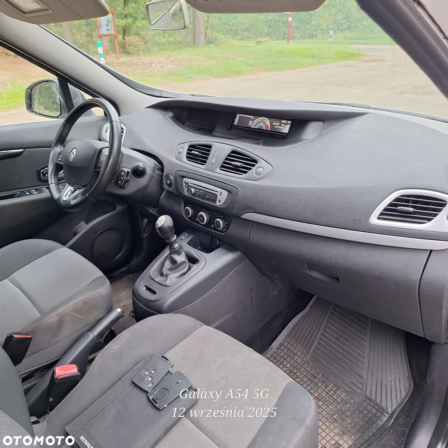 Renault Grand Scenic ENERGY TCe 115 Dynamique - 10