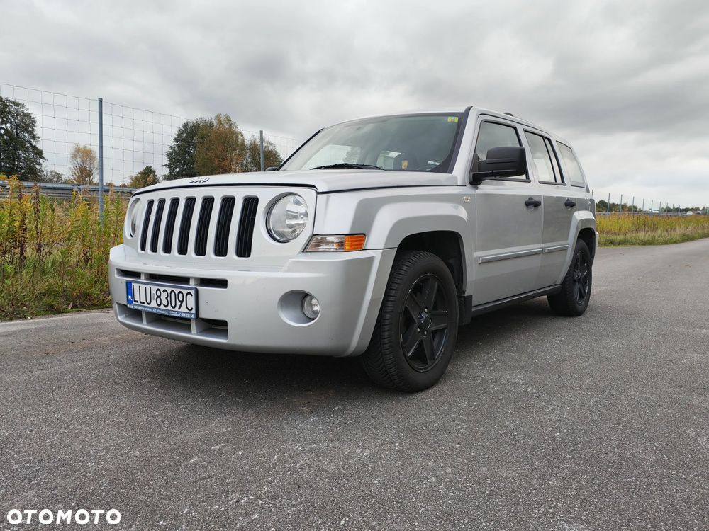 Jeep Patriot 2009 photo 2