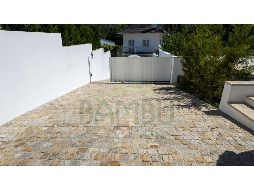 Excelente moradia T3 nova com piscina - Grande imagem: 2/60