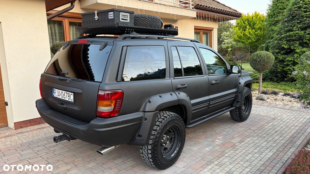 Jeep Grand Cherokee - 3
