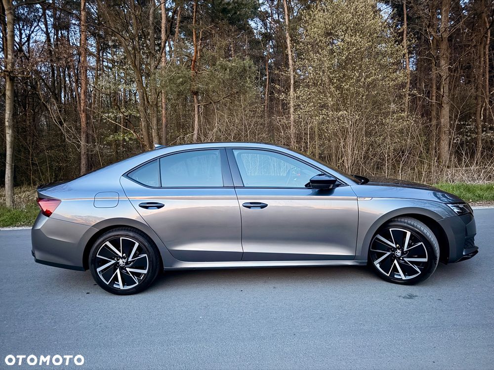 Skoda Octavia 1.5 TSI mHEV Sportline DSG - 4