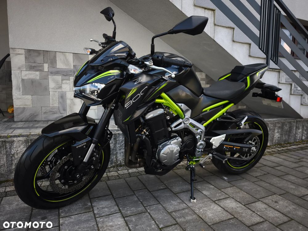 Kawasaki Z 900 - 29