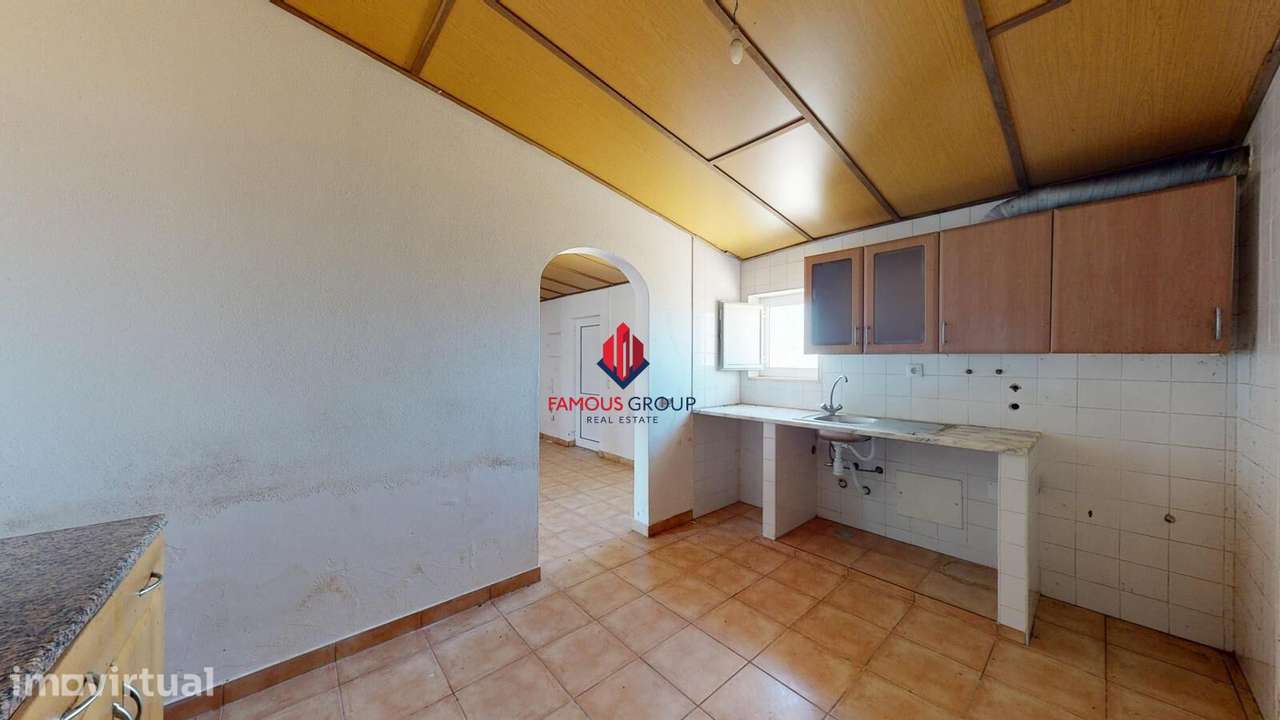 Quinta com 40.938 m2 e moradia legalizada de 300 m2 junto a Lagos... - Grande imagem: 5/60