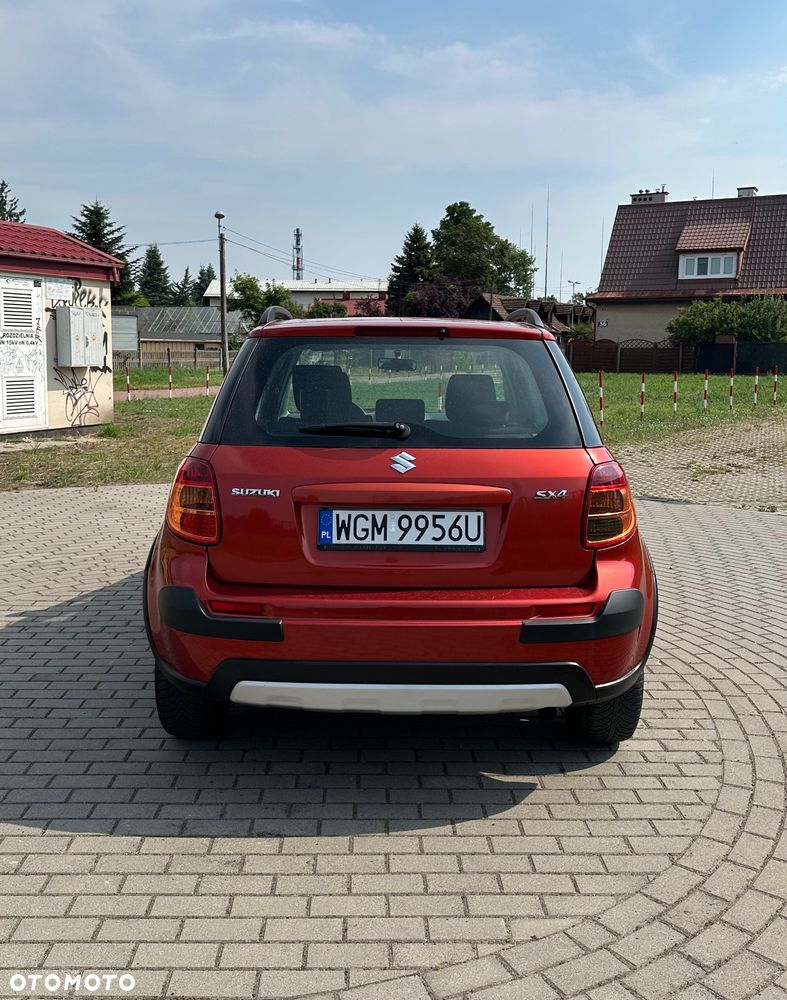 Suzuki SX4 - 4