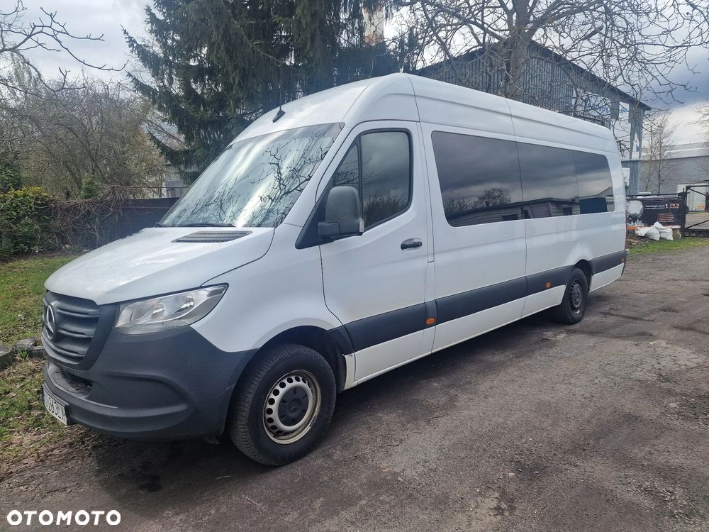 Mercedes-Benz Sprinter - 1