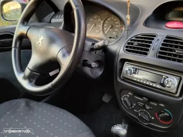 Peugeot 206 1.9 D XT - 3