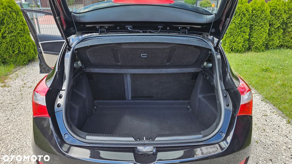Hyundai i30 1.6 Automatik Trend - 30