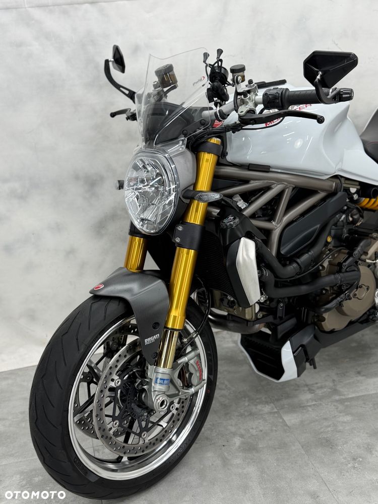 Ducati Monster - 11