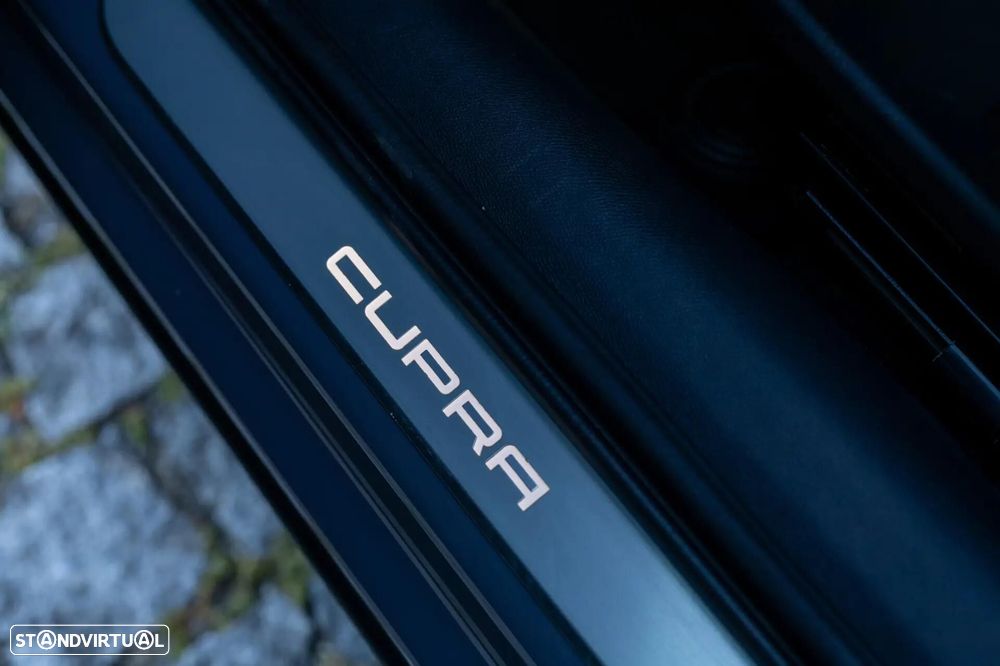 Cupra Formentor 1.4 e-Hybrid DSG VZ - 12