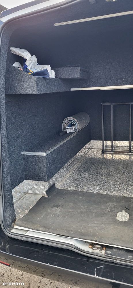 Mercedes-Benz Vito - 17