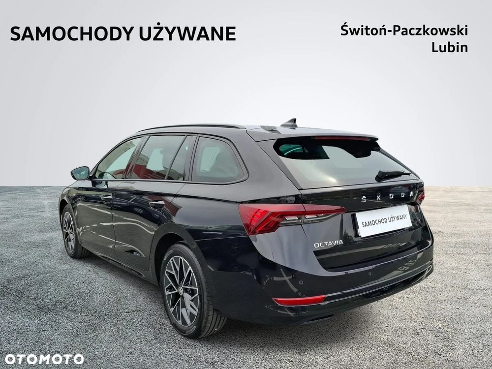 Skoda Octavia Combi 2.0 TDI DSG Clever - 3