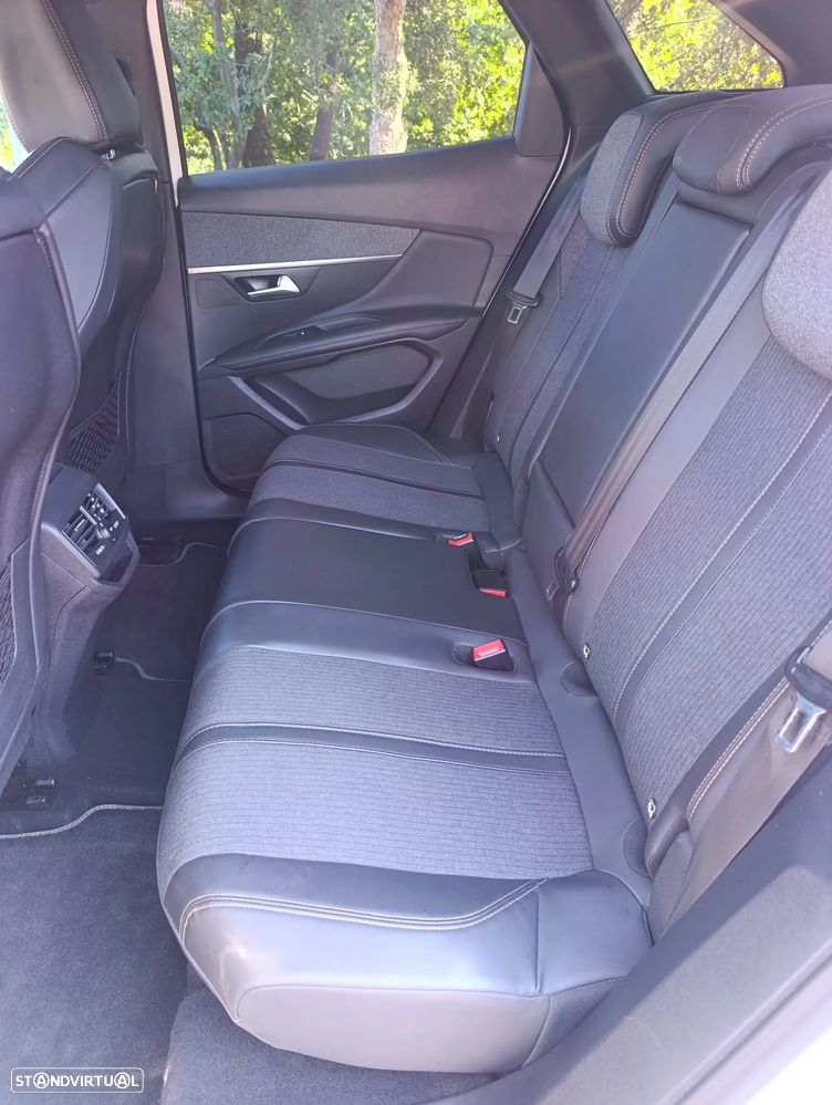 Peugeot 3008 1.6 BlueHDi GT Line EAT6 - 16