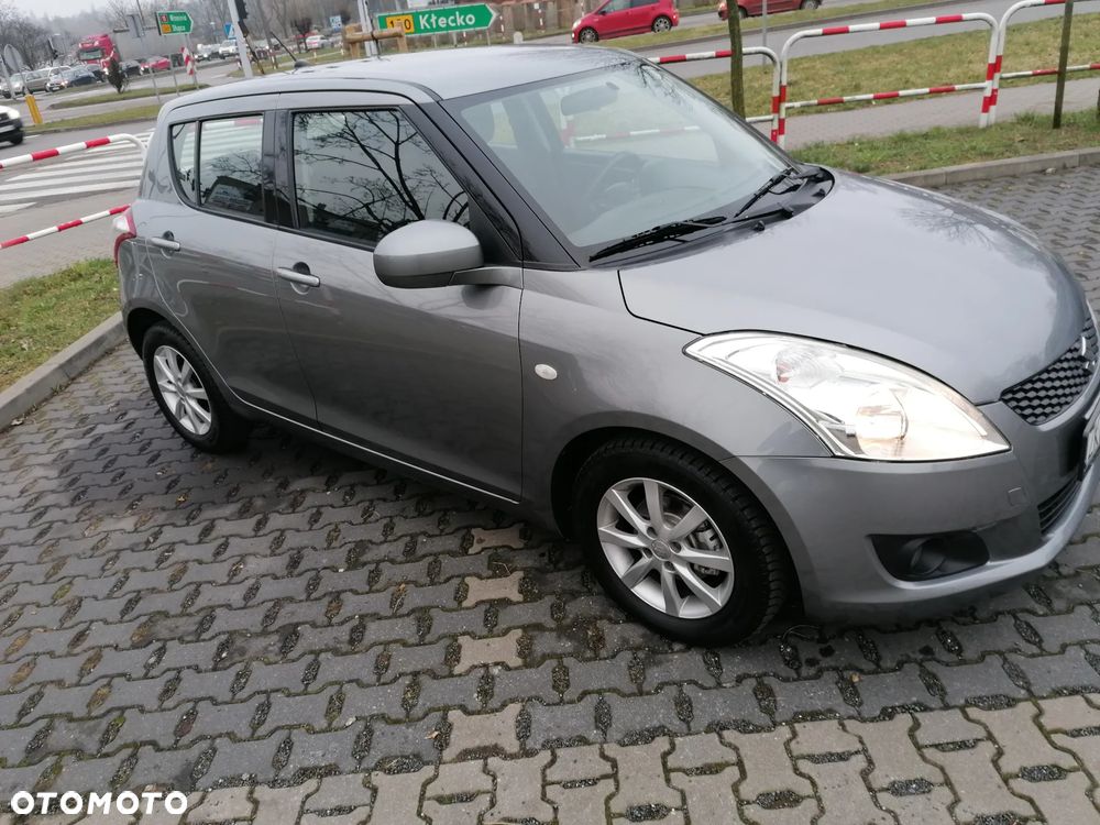 Suzuki Swift - 11