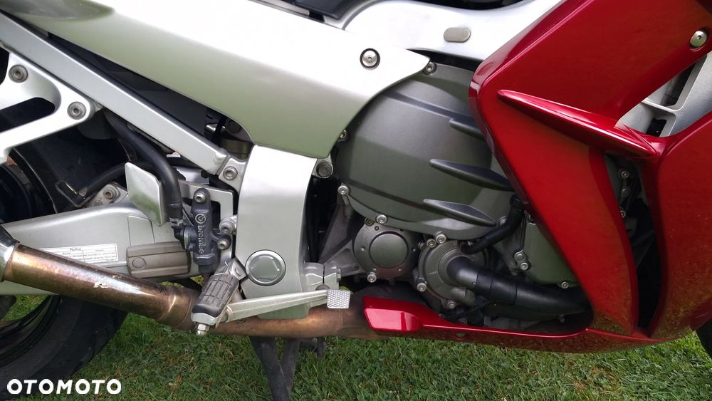 Yamaha FJR - 4