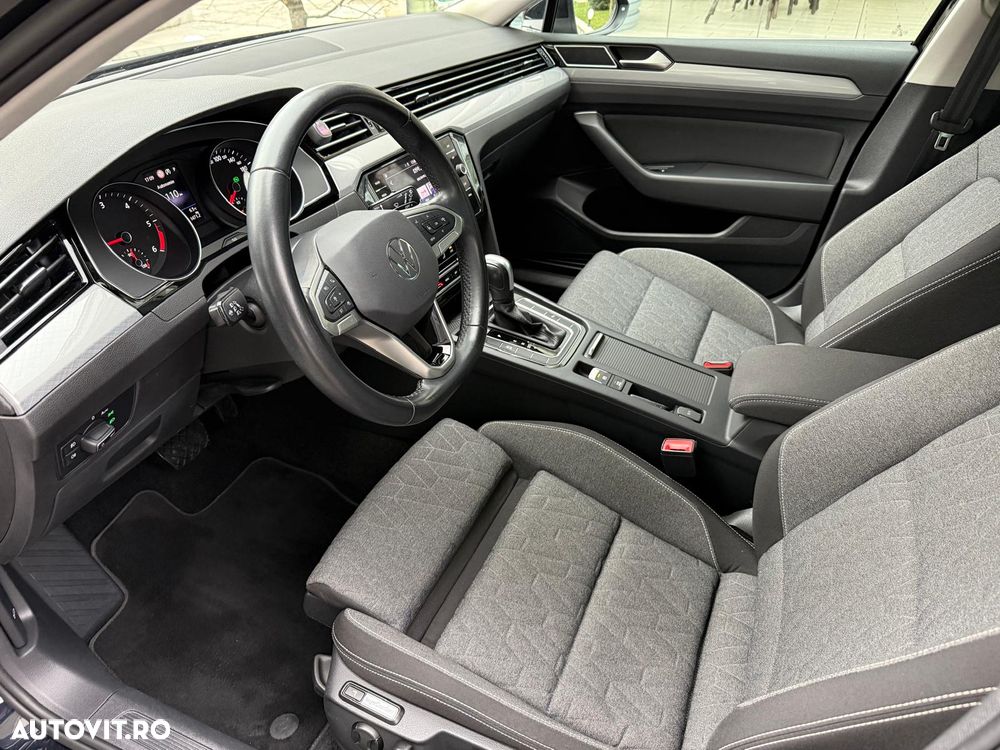 Volkswagen Passat - 5