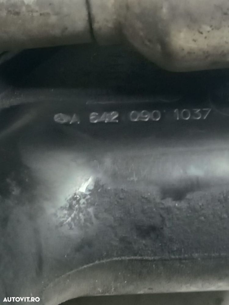 Tub conducta galerie admisie 3.0 cdi OM642 a6420901037 Mercedes-Benz - 2