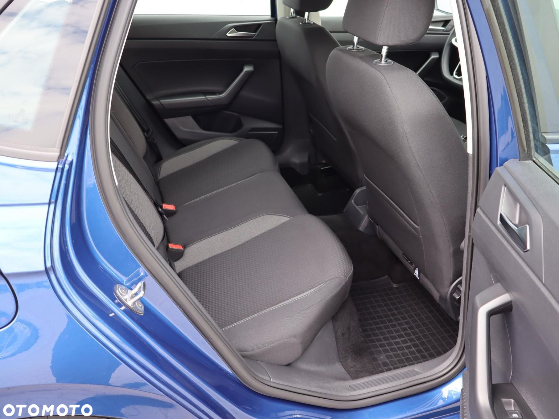 Volkswagen Polo - 7