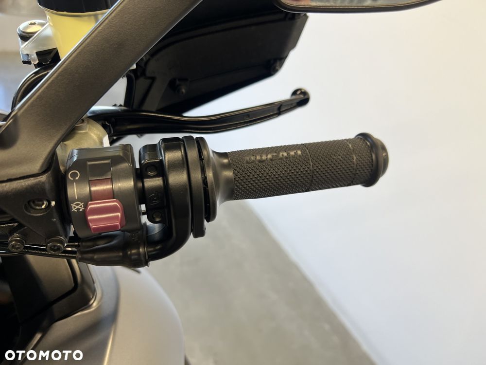 Ducati Multistrada - 14
