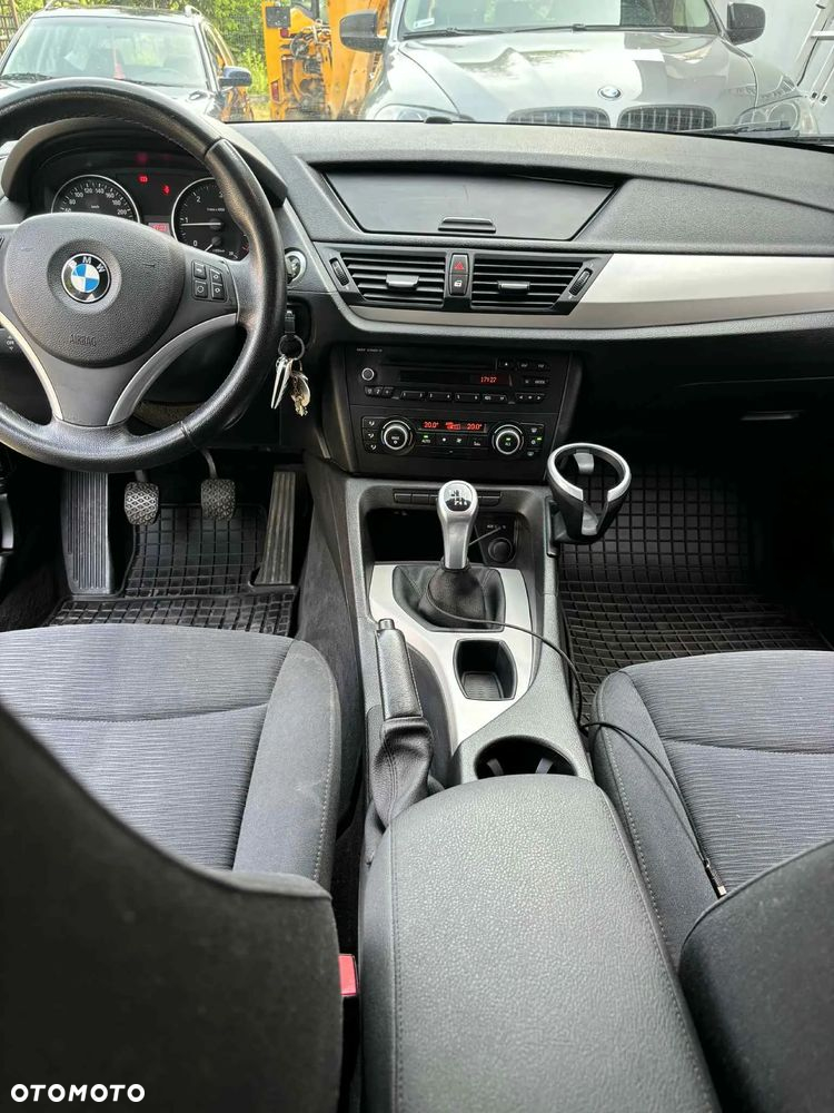 BMW X1 xDrive20d - 15