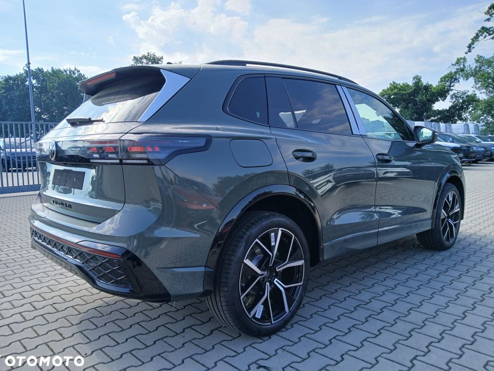 Volkswagen Tiguan - 4