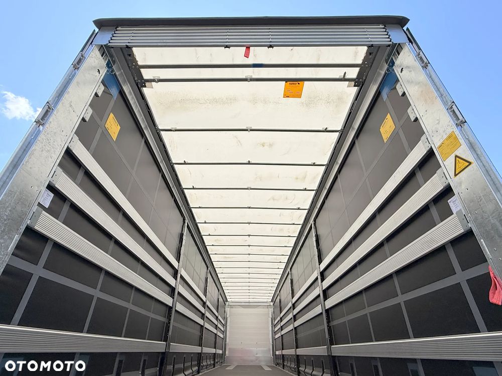 Schmitz Cargobull MEGA VARIOS + M.BOX - 17