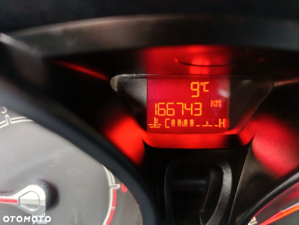 Ford Fiesta 1.25 Champions Edition - 18