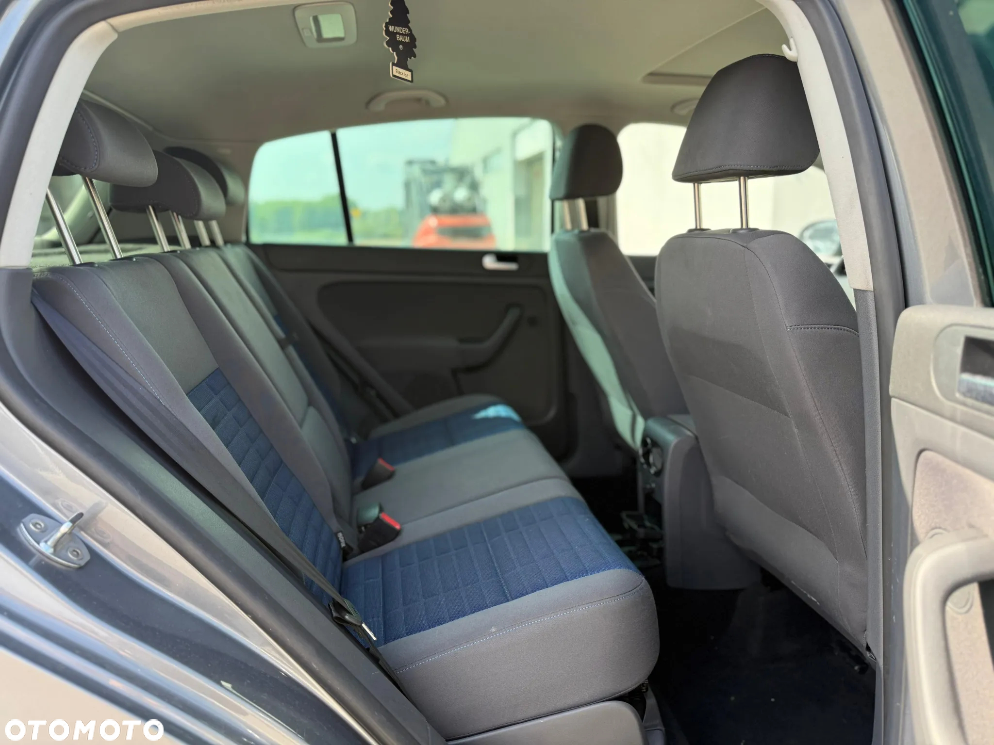 Volkswagen Golf Plus 2.0 TDI Comfortline - 12